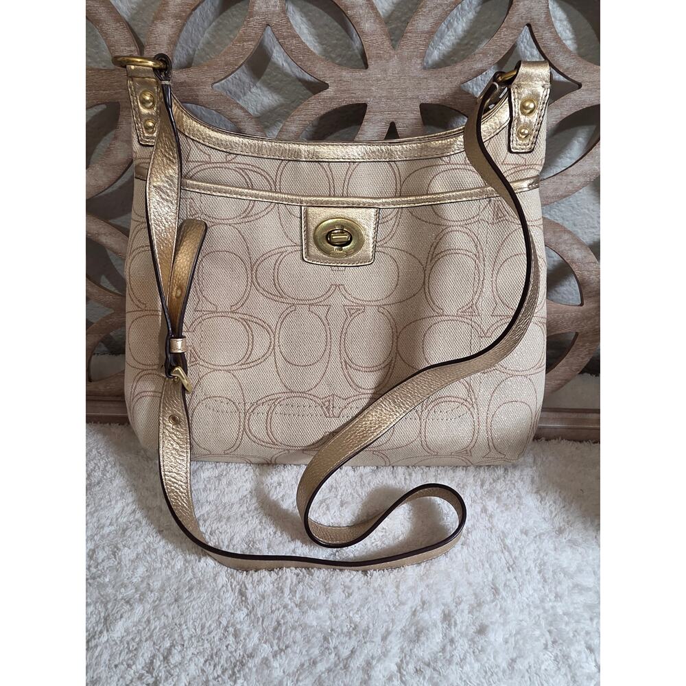 Coach Penelope Cream / Gold Monogram Linen Crossbody Shoulder Bag F-19260